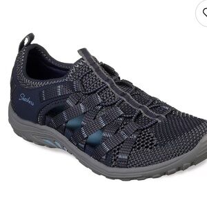 Skechers women’s Reggae Fest Neap Women's Sneakers size 10